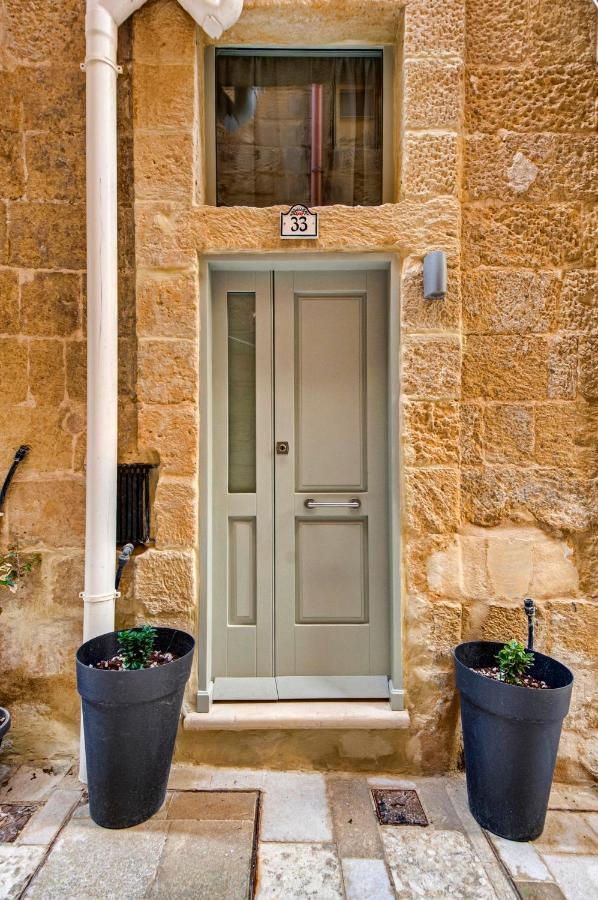 33 Sally Port バレッタ エクステリア 写真
